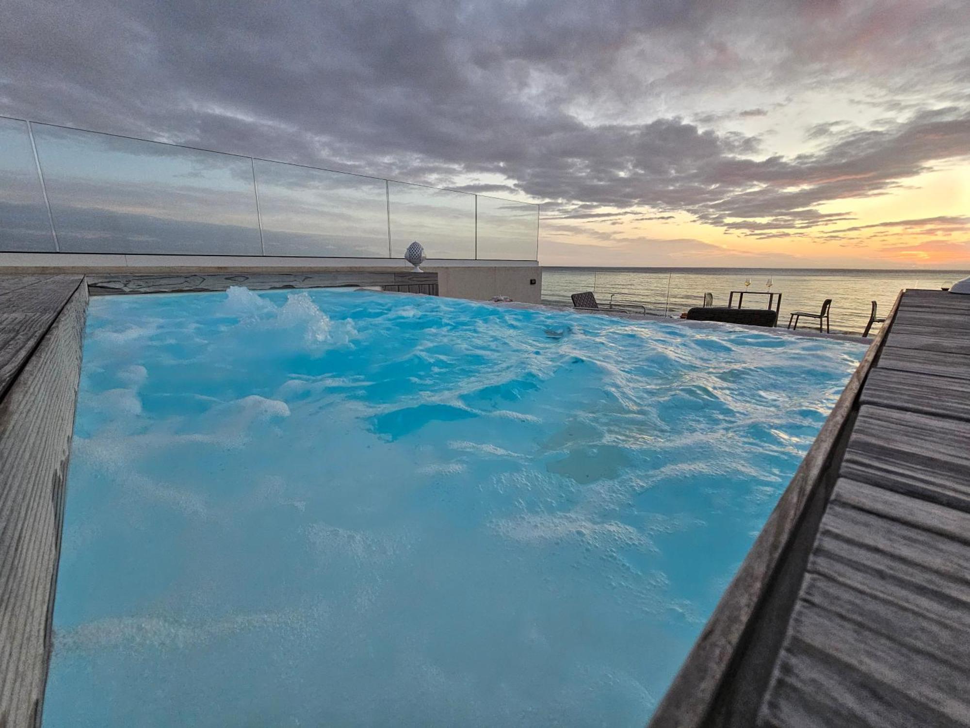 Villa Dune Luxury Roof Top Pool Wellness Gallipoli Eksteriør billede