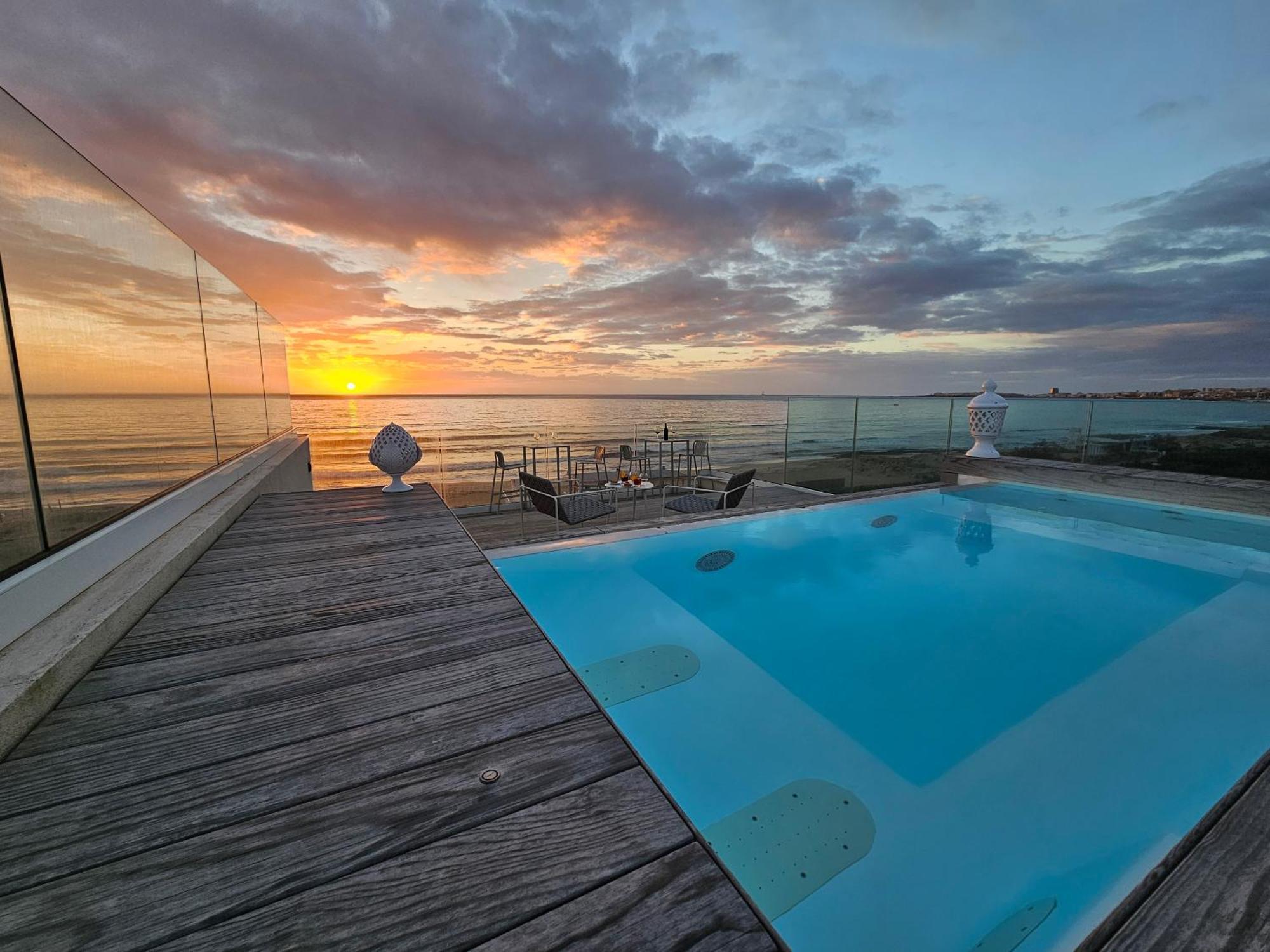 Villa Dune Luxury Roof Top Pool Wellness Gallipoli Eksteriør billede